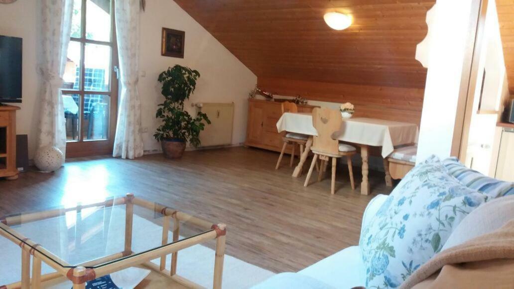 Ferienwohnung Franzi Garmisch-Partenkirchen járás Kültér fotó